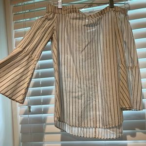 Calvin Klein Jeans. Size Small. Off the shoulder white and grey stripe.